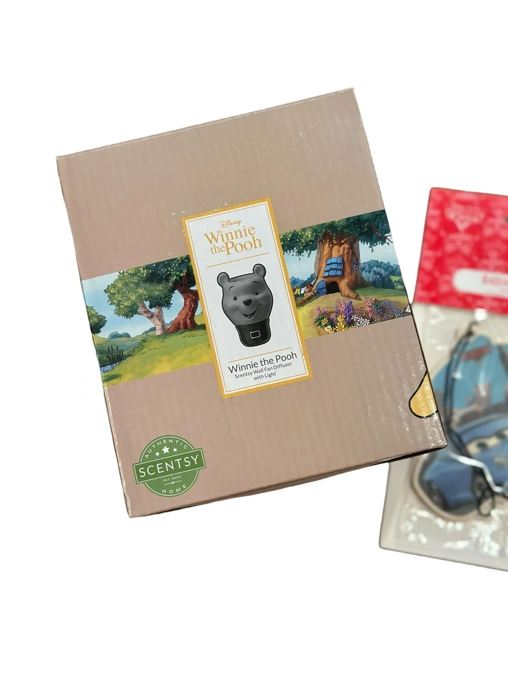 NIB Scentsy Winnie The Pooh Plug In Wall Fan Diffuser Light Scent Circle Bundle